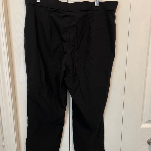 Laura size 16 capri pants - Picture 8 of 10